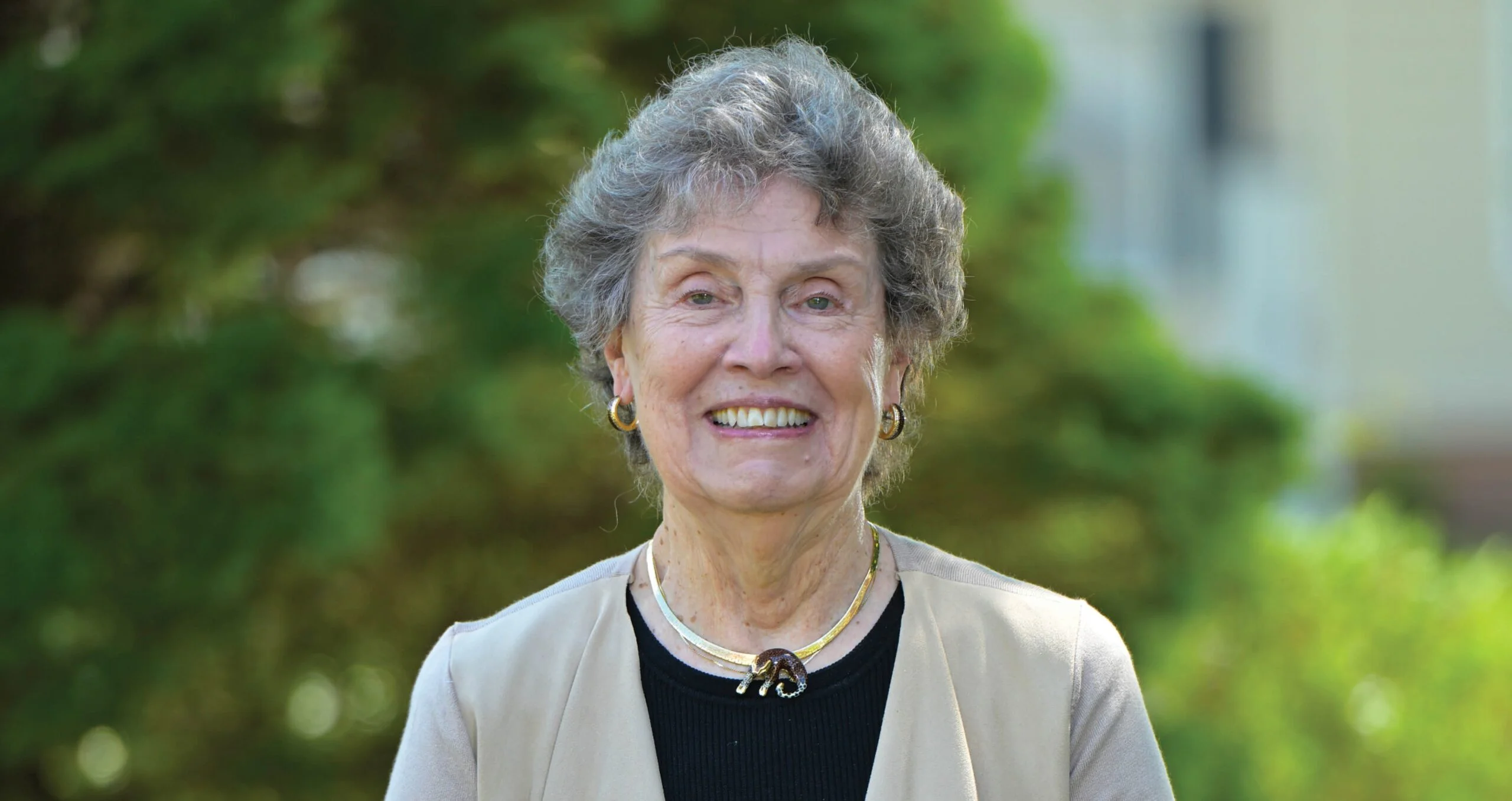 Annettte smiling giving testimonial