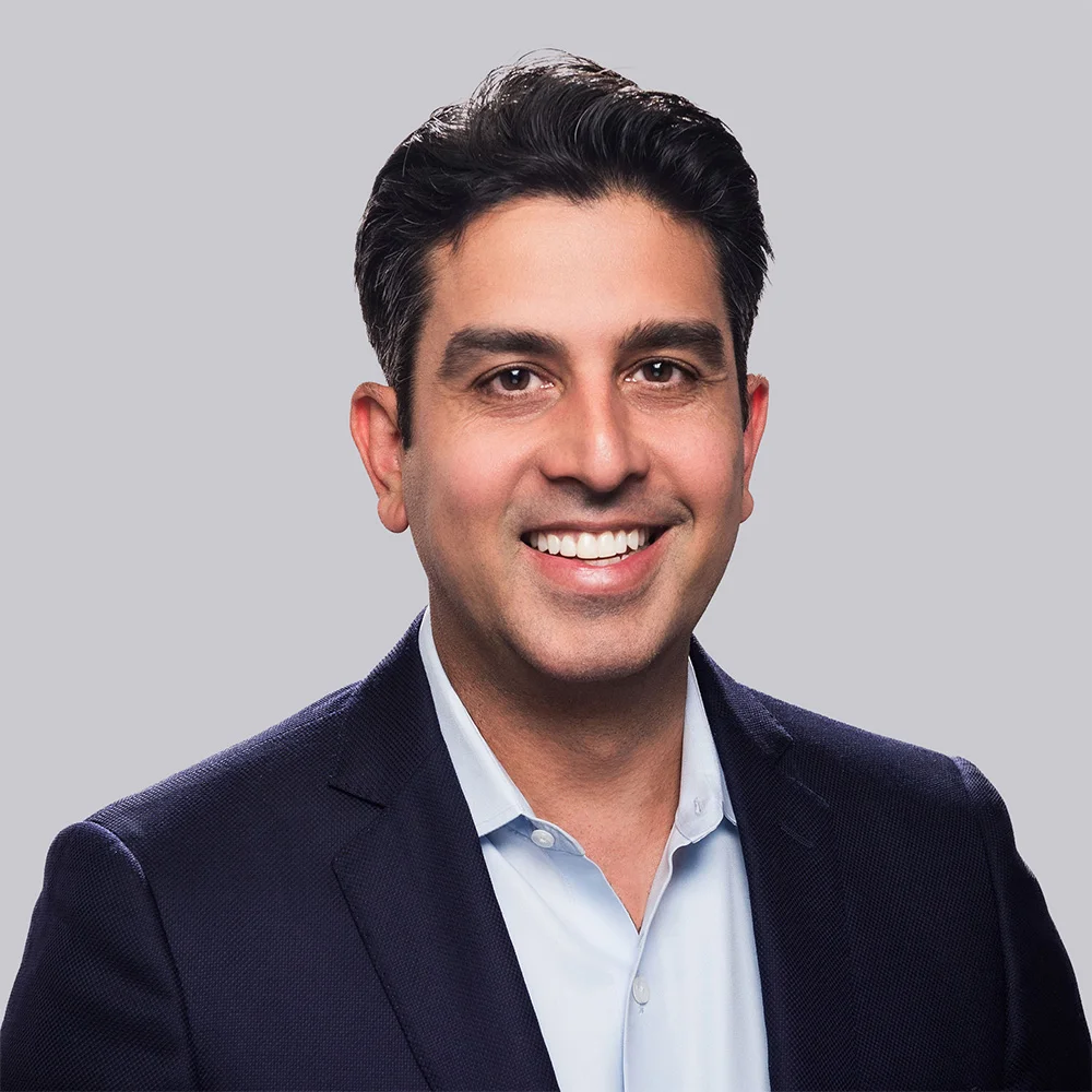 Headshot of Timothy Puri